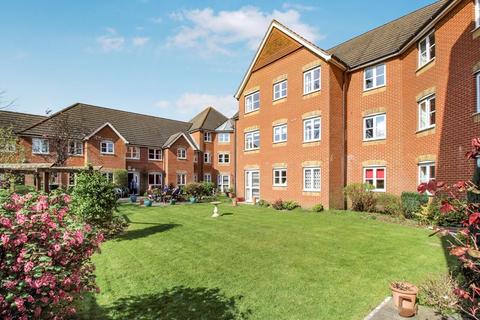 1 bedroom retirement property for sale, Chaldon Road, Caterham