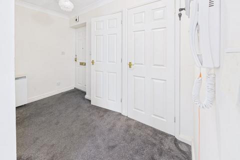 1 bedroom retirement property for sale, Chaldon Road, Caterham