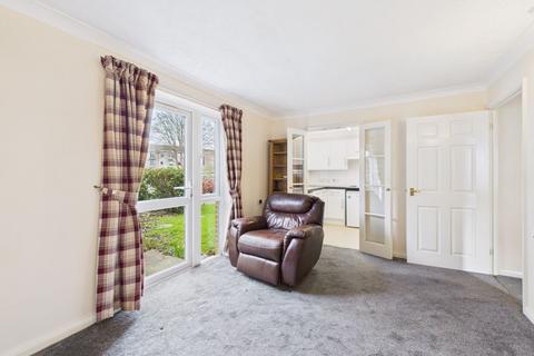 1 bedroom retirement property for sale, Chaldon Road, Caterham