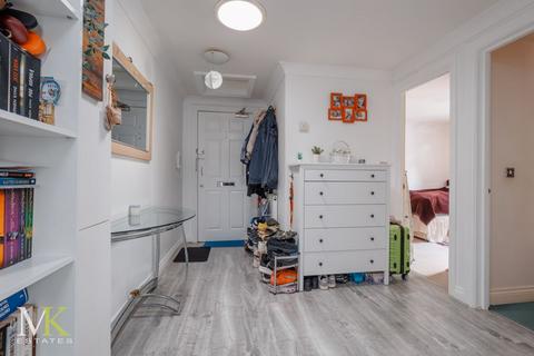 2 bedroom flat for sale, Knole Road, Bournemouth BH1