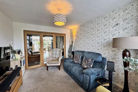 4 bedroom semi-detached house for sale, Worcester Lane, Four Oaks, Sutton Coldfield, B75 5NJ