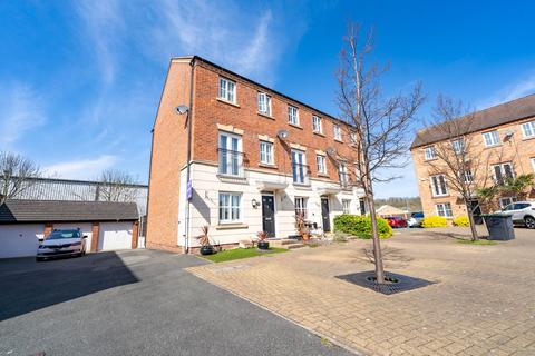 4 bedroom semi-detached house for sale