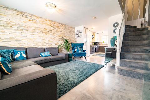4 bedroom semi-detached house for sale, Mountbatten Way, Beeston, NG9
