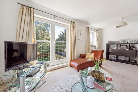 30 Ballinger Way, Northolt, UB5 6FQ