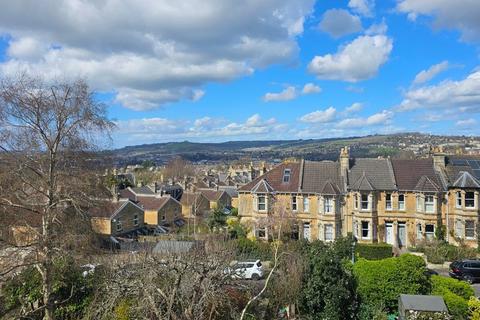 2 bedroom flat for sale, Devonshire Buildings, Bear Flat, Bath