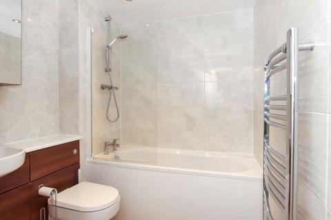 2 bedroom apartment for sale, Hardings Close, Hemel Hempstead