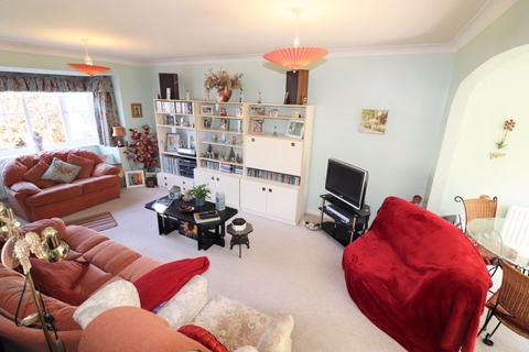 7 Juniper Close, Worthing, BN13 3PR