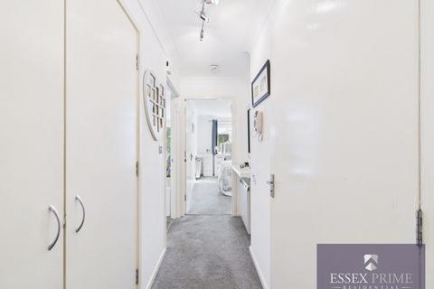 1 bedroom retirement property for sale, Over 60's  One Bedroom ground floor apartment Chadwell Heath Lane, Romford