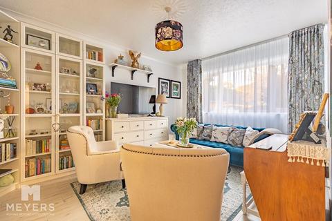 2 bedroom apartment for sale, East Avenue, Talbot Woods, BH3