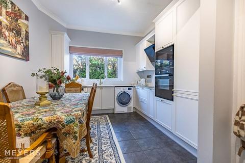 2 bedroom apartment for sale, East Avenue, Talbot Woods, BH3