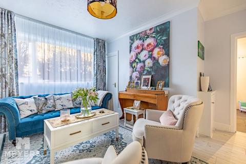 2 bedroom apartment for sale, East Avenue, Talbot Woods, BH3