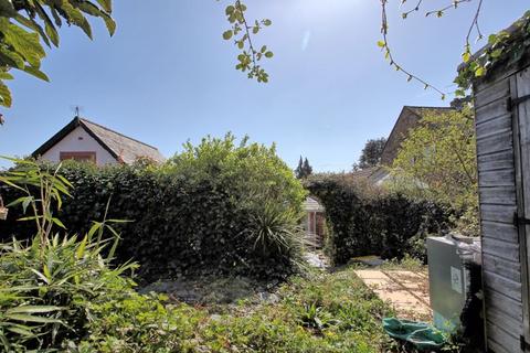 6 Milton Fields, Chalfont St Giles, HP8 4ER