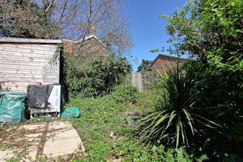 6 Milton Fields, Chalfont St Giles, HP8 4ER