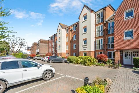 undefined, Byron Court (Chichester), Chichester PO19
