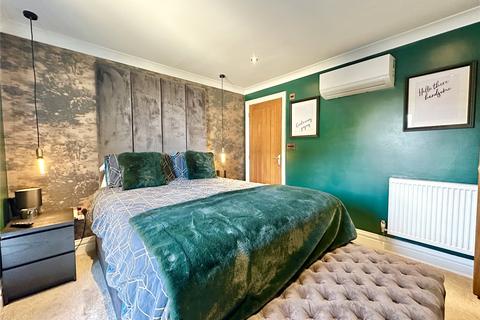 7 Ackers Barn Courtyard, Carrington, Manchester, M31 4AA