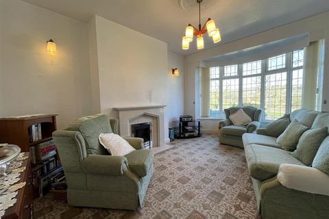 2 bedroom semi-detached bungalow for sale, Thornton Road, Bradford BD13