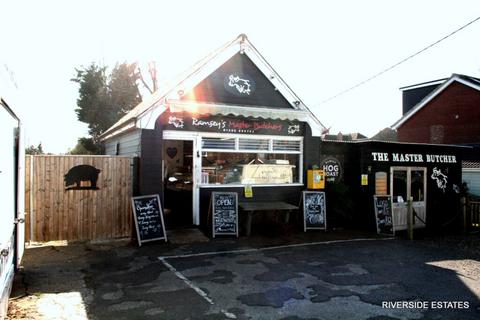 Workshop & retail space for sale, FOR SALE  COMMERCIAL PREMISES WITHIN THE CENTRE OF RAMSEY TRADING AS BUTCHERS SINCE 1938,