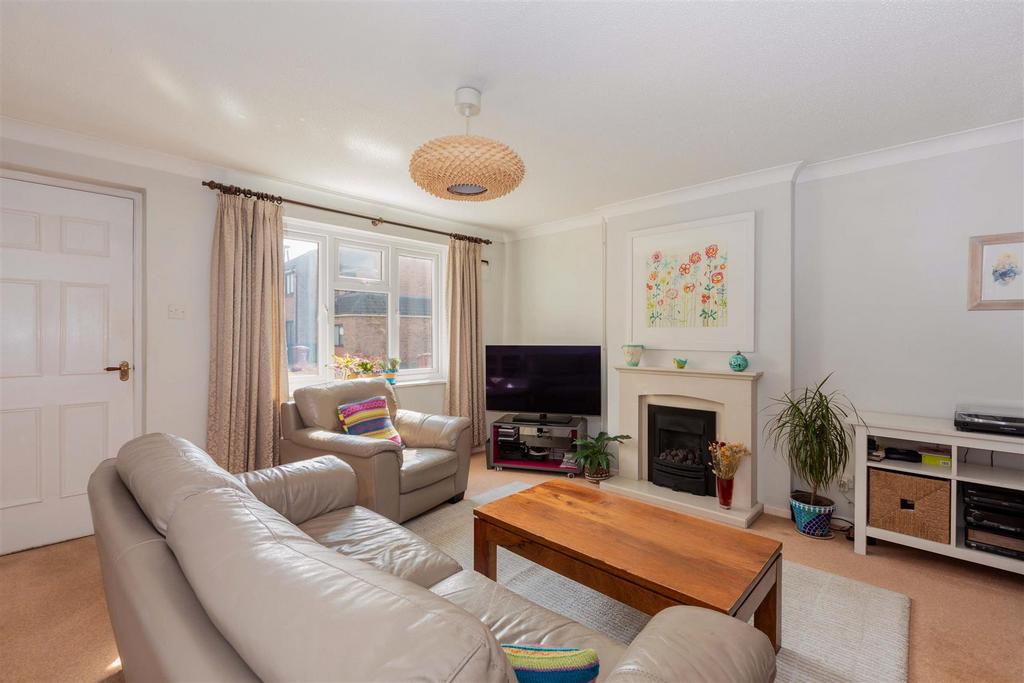5 Pearl Gardens-8.jpg
