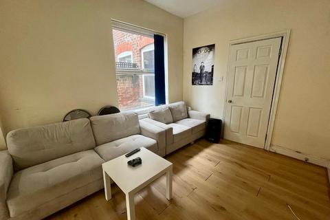 5 bedroom terraced house to rent, Whitby Road, Fallowfield, Manchester, M14 6QH