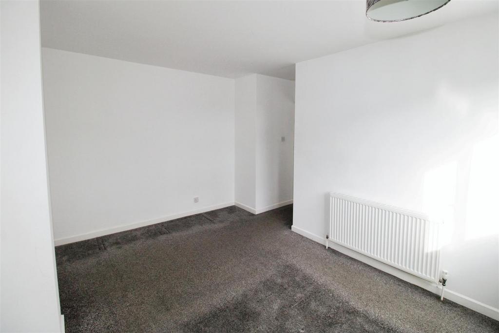 Bedroom 1 (front)