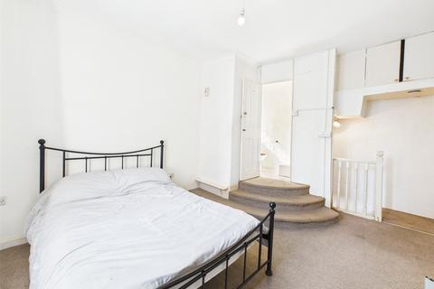 16 Regent Place, Ilfracombe, EX34 9AB