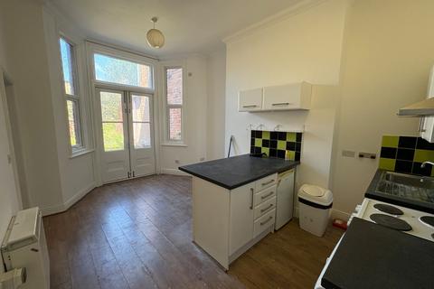 2 bedroom flat to rent, Hartington Street, Derby, Derbyshire, DE23