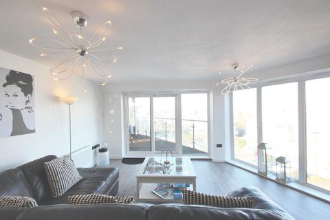 2 bedroom apartment to rent, Arundel Square, Maidstone ME15