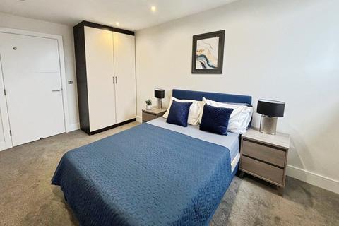 2 bedroom flat to rent, Crown Point Road, Hunslet, Leeds, West Yorkshire, LS10