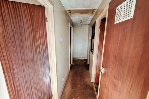 2 bedroom flat for sale, Newport NP11