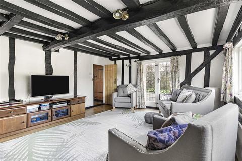 1 Burton End, West Wickham, Cambridge, CB21 4SD