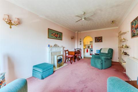 1 bedroom retirement property for sale, Alcester Road, Stratford-Upon-Avon CV37