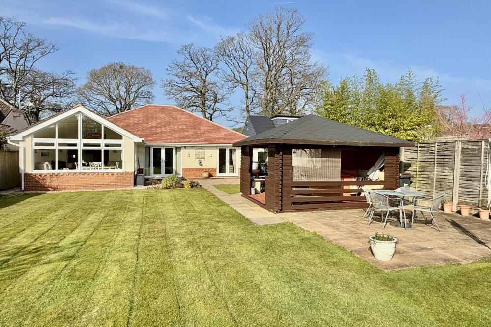 4 Bedroom Detached Bungalow