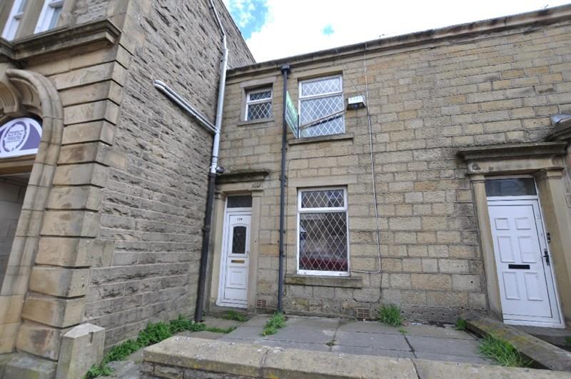 Union Road, Oswaldtwistle 3 bed terraced house £44,950