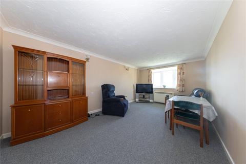1 bedroom apartment for sale, Lawnsmead Gardens, Newport Pagnell, Buckinghamshire, MK16