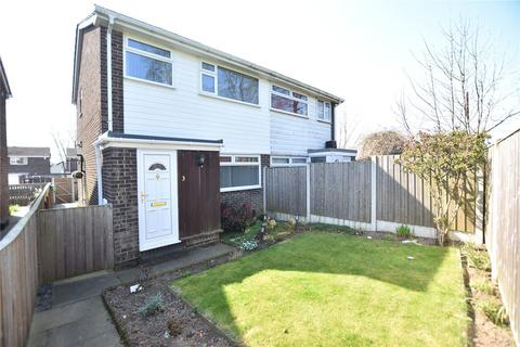 3 bedroom semi-detached house for sale, Croftside Close, Leeds