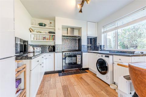 270 Broadway, Horsforth, Leeds, LS18 4EX
