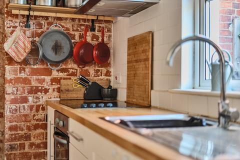 3 Cromwell Road, Caversham, Reading, RG4 5EA