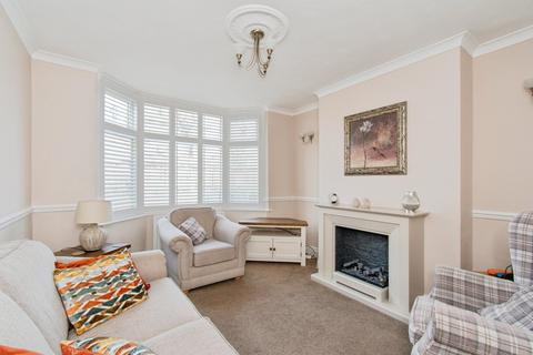 3 bedroom semi-detached house for sale, Aketon Road, West Yorkshire WF10