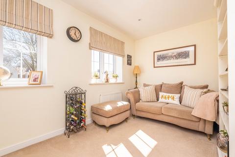 17 Metcalfe Avenue, Carshalton, SM5 4AW
