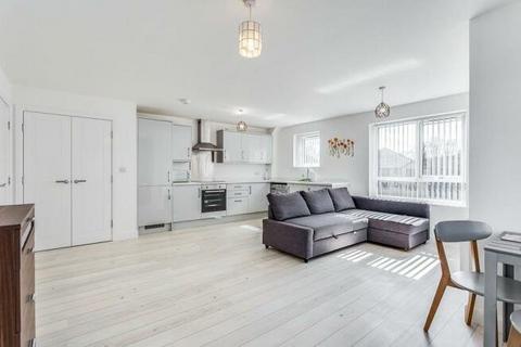 1 bedroom apartment to rent, Beck View Way, Shipley BD18
