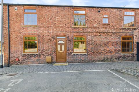 3 bedroom end of terrace house for sale, Main Road, Hull HU11
