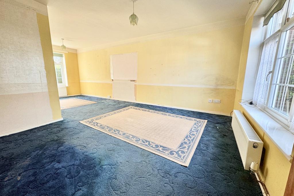 Living/Dining Room
