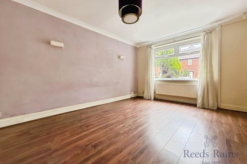 undefined, Yattendon Avenue, Greater Manchester M23