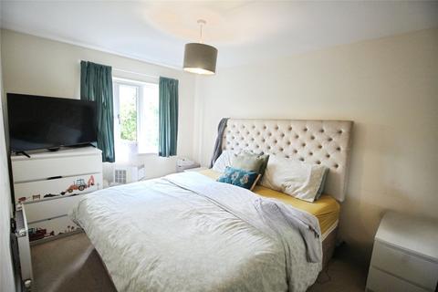 6 Bewick Walk, Iwade, Sittingbourne, ME9 8FY