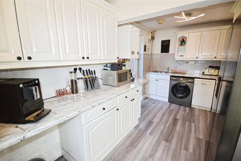 2 bedroom bungalow for sale, Renshaw Drive, Swadlincote DE11