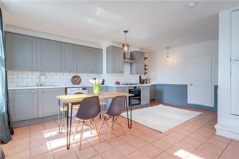 2 bedroom terraced house for sale, Oxford Place, Baildon, West Yorkshire, BD17
