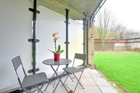 67 Elizabeth Fry Place, London, SE18 4LA