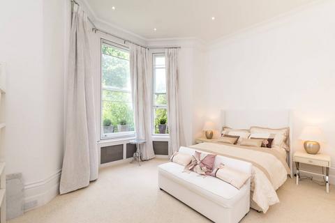 2 bedroom flat for sale, Redcliffe Gardens, Chelsea, London, SW10