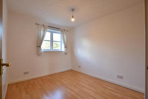 1 bedroom maisonette for sale, Hawkes Road, Eccles