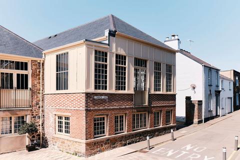 3 bedroom maisonette for sale, Oxford Road, Jersey JE2